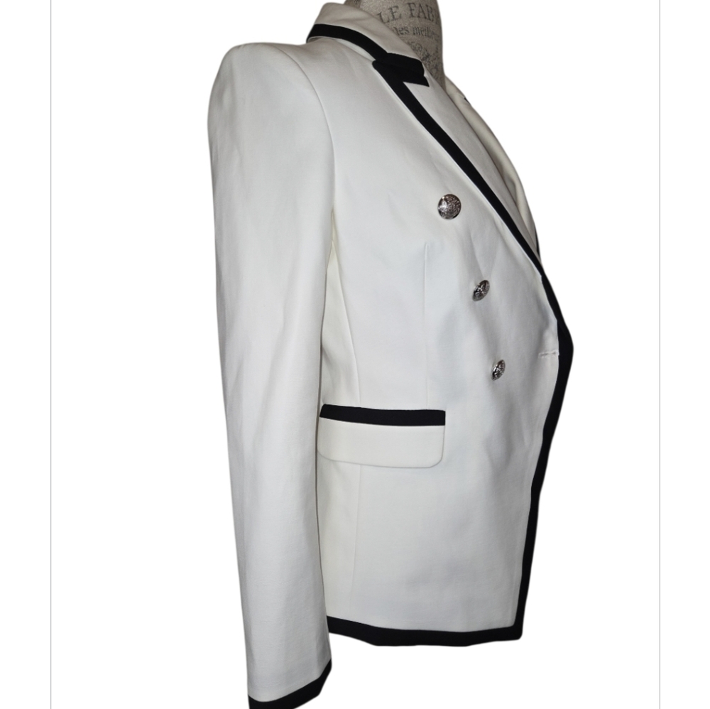 White House Black Market Contrast Studio Blazer Ecru Black Trim NWT Size 2 - Picture 2 of 12